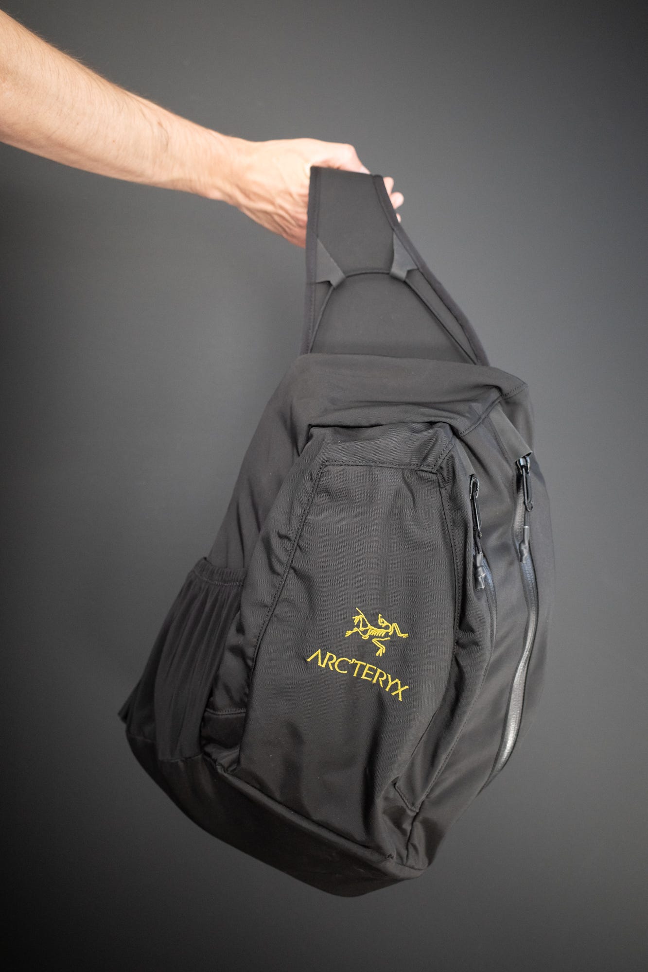 【美品】Arc'teryx SYSTEM_A ベスト ARC'TERYX(アークテリクス) ジップアップ中綿ベスト Atom Vest アトム