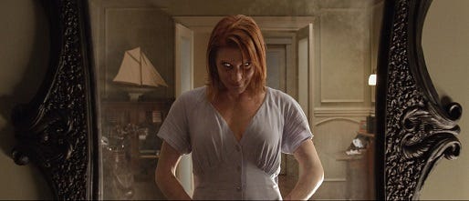 Katee Sackhoff stars in Oculus Katee Sackhoff stars in Oculus