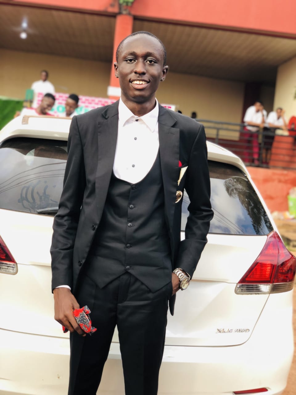 Anthony Day found himself in a difficult position where he had to choose between the ALX software engineering program and a dream job at Maliyo Games. In this article, he narrates to Faces of ALX SE how he went about making a balanced and sound decision