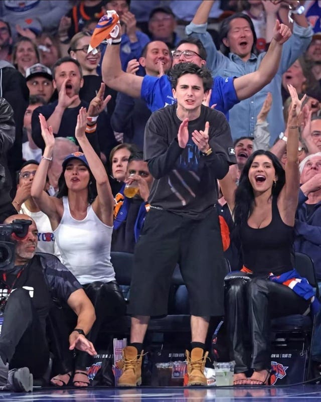 Timothee, Kylie, and Kendal at the Knicks game : r/kardashians
