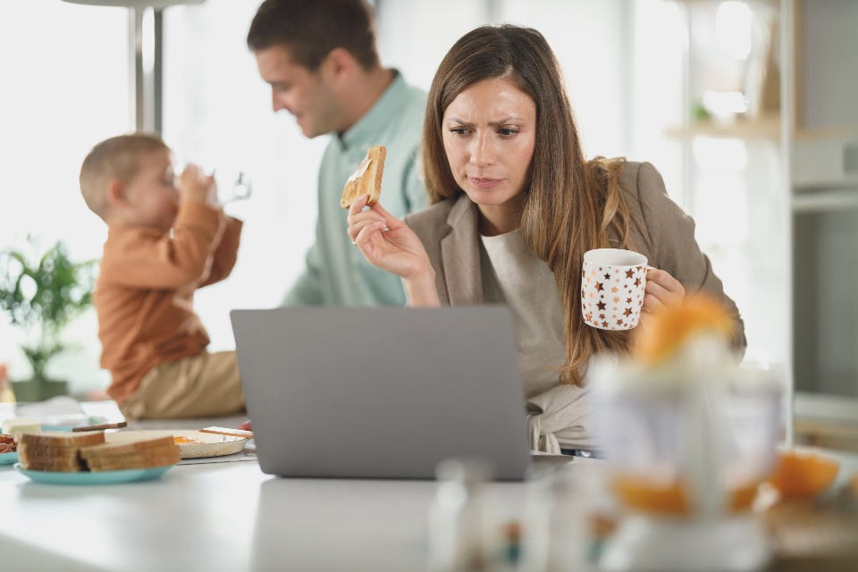 Working Family Free Stock CC0 Photo - StockSnap.io