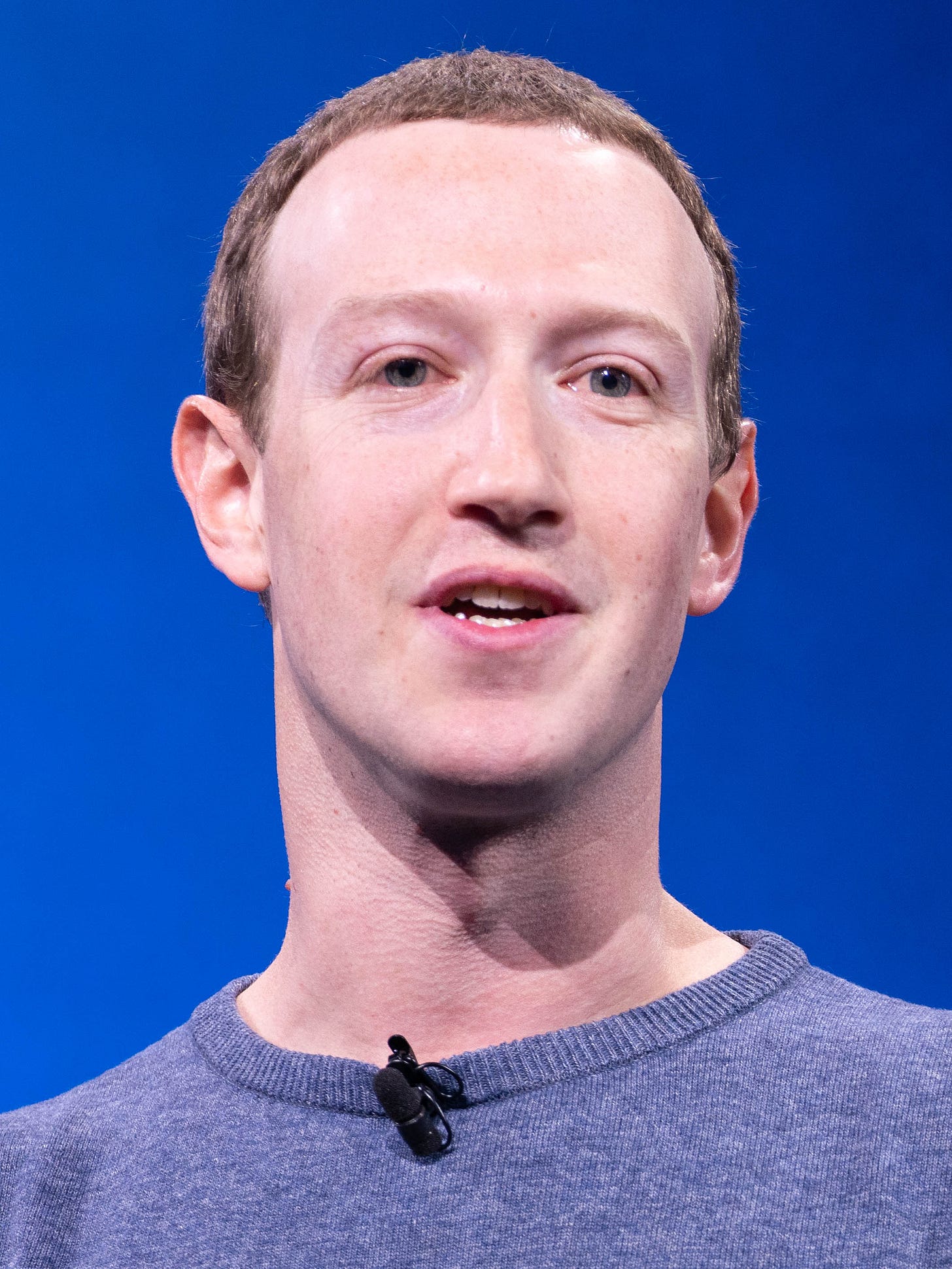 https://upload.wikimedia.org/wikipedia/commons/1/18/Mark_Zuckerberg_F8_2019_Keynote_%2832830578717%29_%28cropped%29.jpg