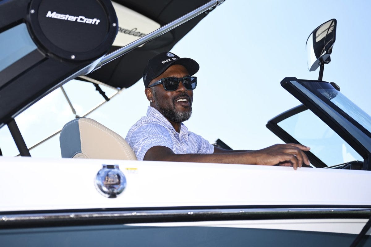 Phillies Legend Jimmy Rollins Wins a Boat with Sick Ace at ACC - Newsweek Phillies Legend Jimmy Rollins Wins a Boat with Sick Ace at ACC - Newsweek