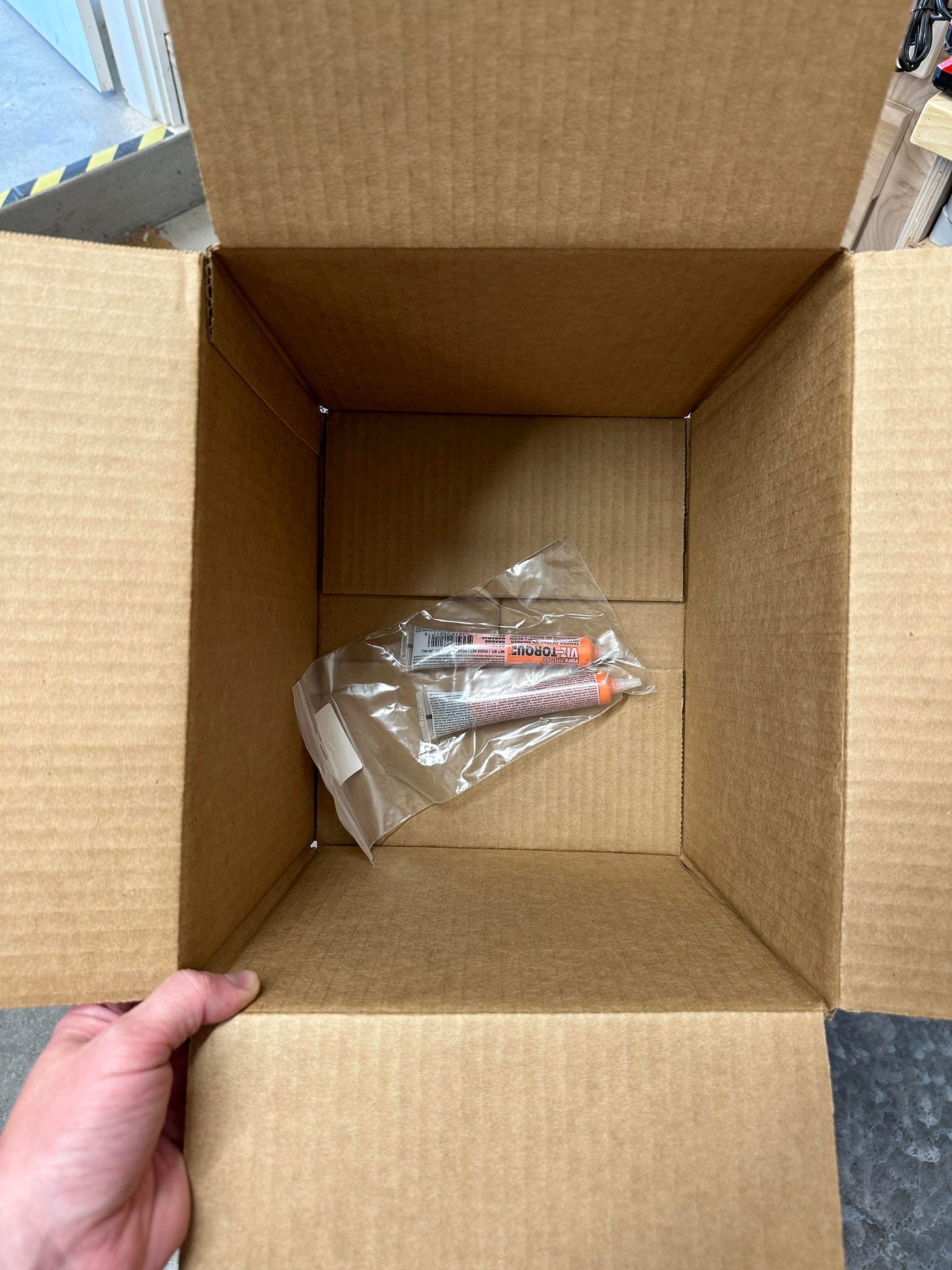 A very small order arrived in this giant box : r/mildlyinfuriating