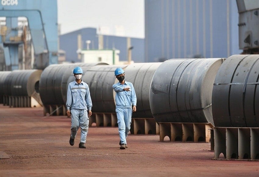 NKG: Doanh nghiệp chi gần 3.000 tỷ làm nhà máy thép ô tô, lợi nhuận quý  II/2025 rớt thảm - Chi tiết bài viết | Vietcap AI News