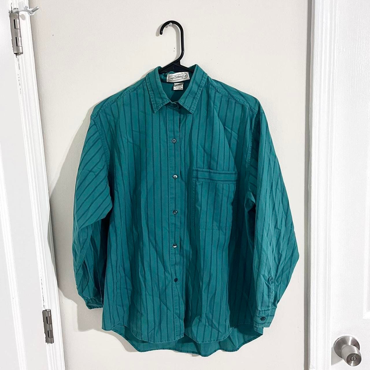 Gap Women's Green and Navy Shirt