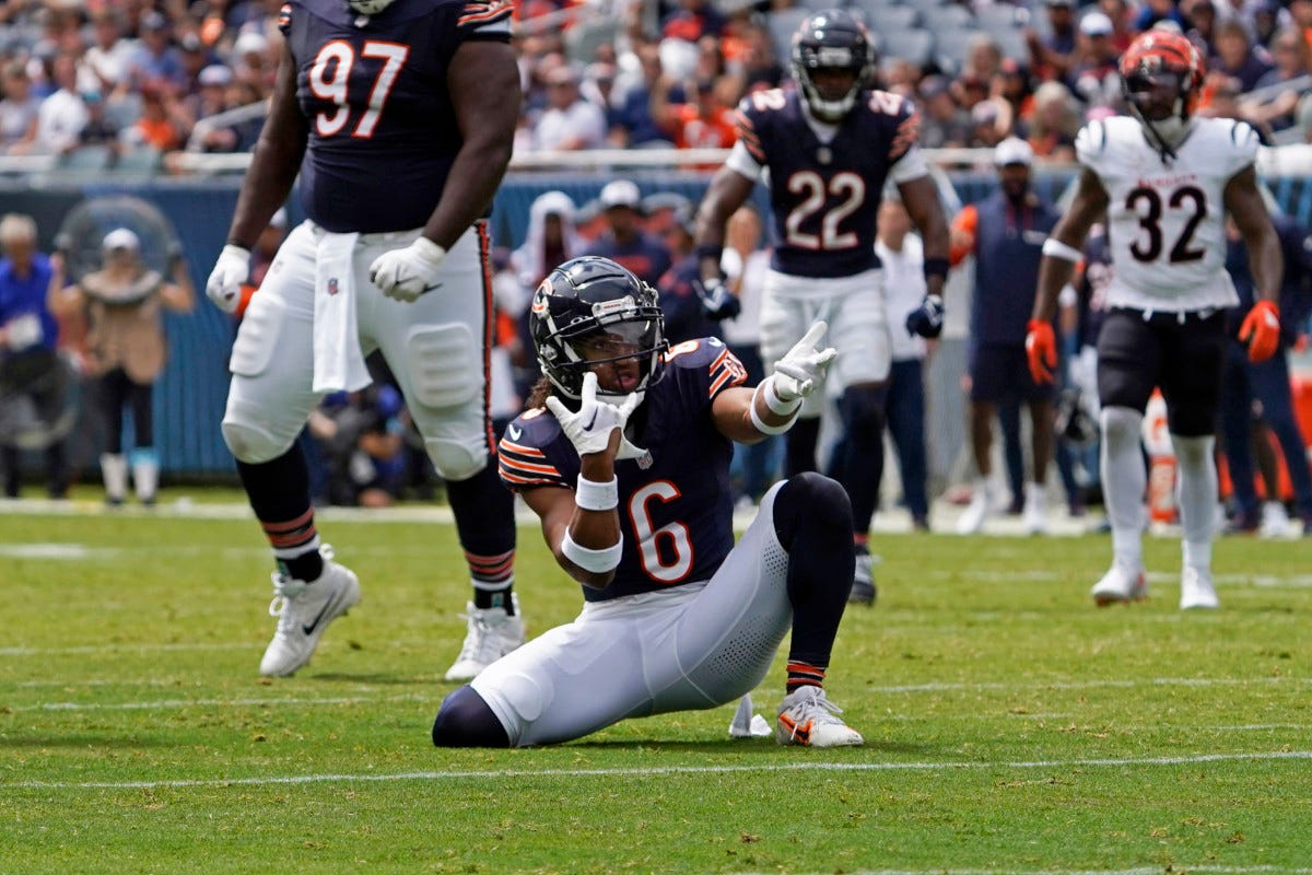 Bears defense dominant again in 27-3 preseason win over Bengals - Athlon  Sports