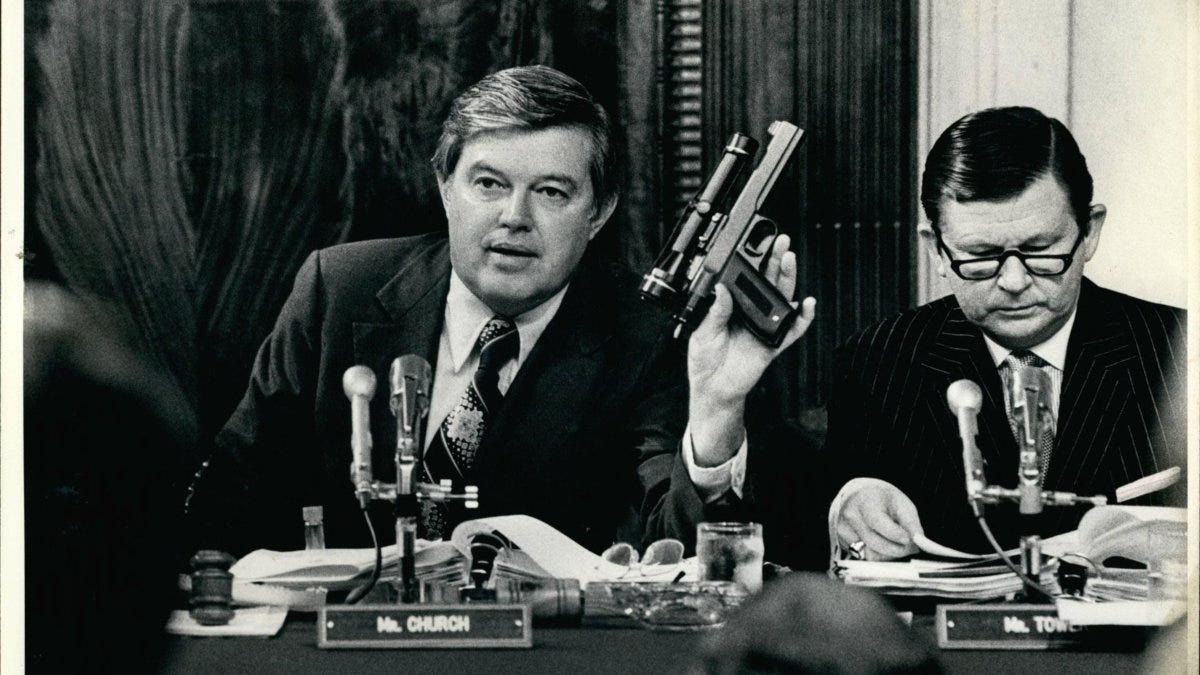 La CIA manejó durante años una pistola que disparaba infartos (ahora tienen algo mejor)