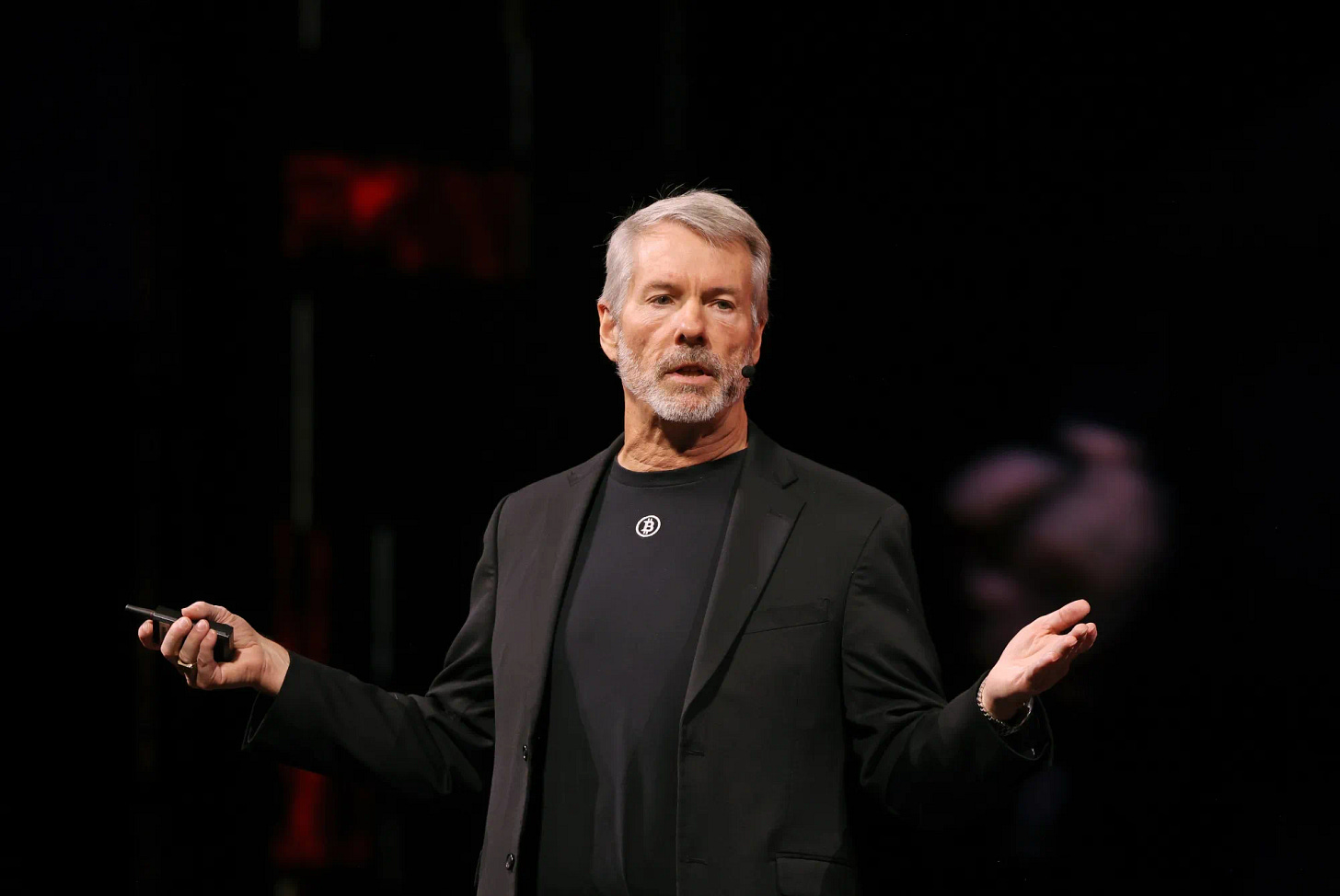 Michael Saylor Bets on a $100 Billion Bitcoin 'Credit' Dream - Bloomberg