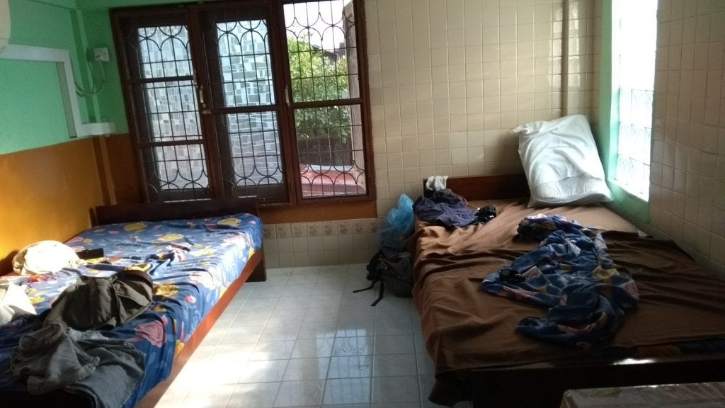 My room, Bago