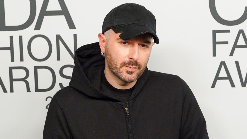 Demna estilista da Gucci é escolhido como mentor do Grupo Kering