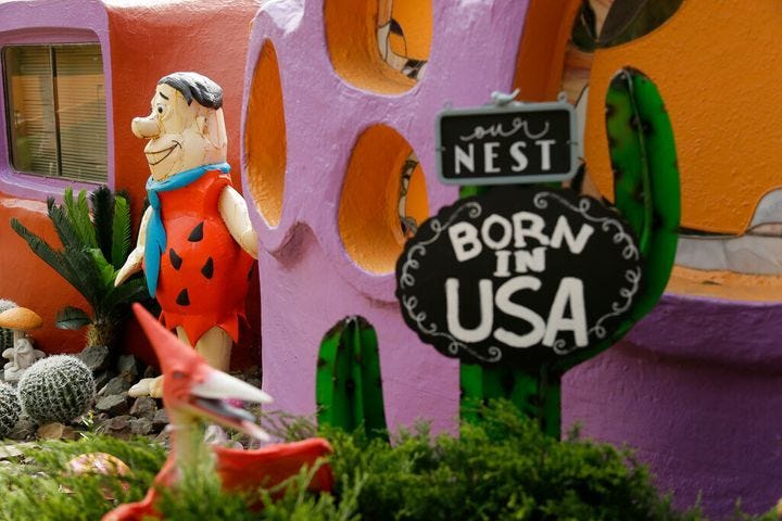 Woman who wants to live like The Flintstones faces backlash Woman who wants to live like The Flintstones faces backlash
