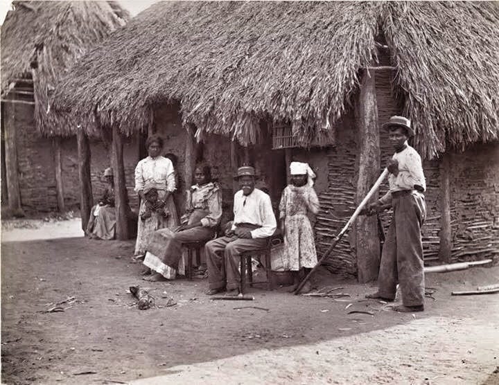 Photos show “freed” Jamaicans at the turn of the Century… Photos show “freed” Jamaicans at the turn of the Century…