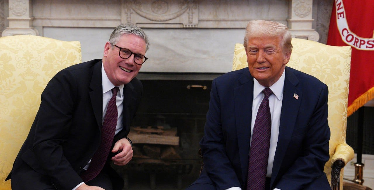 Το Ηνωμένο Βασίλειο ίσως εγκαταλείψει τη συμφωνία εμπορίου με τις ΗΠΑ υπέρ της ΕΕ