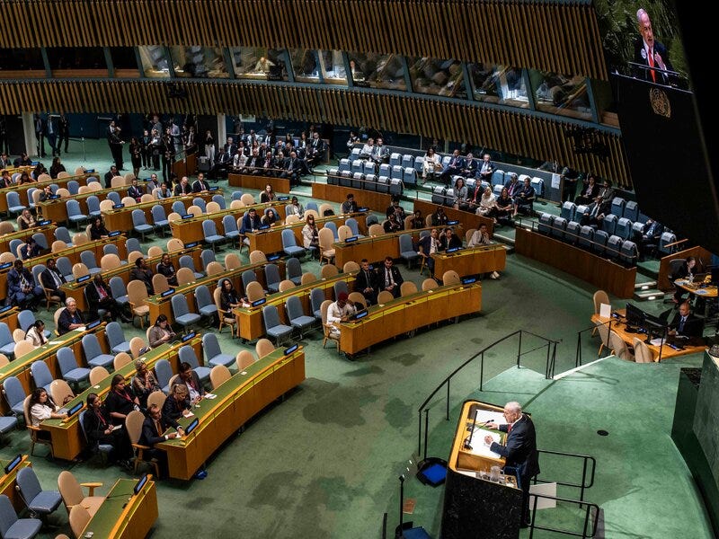 Defiant Netanyahu Denounces Palestine Recognition, to a Mostly Empty U.N. Hall - The New York Times Defiant Netanyahu Denounces Palestine Recognition, to a Mostly Empty U.N. Hall - The New York Times