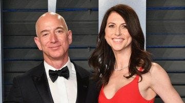 Jeff Bezos and MacKenzie Scott divorced last year Jeff Bezos and MacKenzie Scott divorced last year