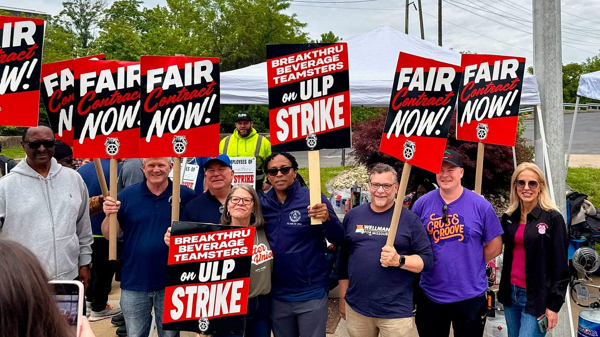Missouri Was Built by Workers. Washington Is Working for Wall Street.