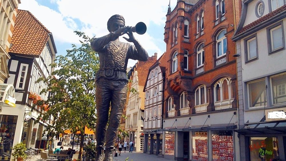 Hometown of Pied Piper: Hamelin!