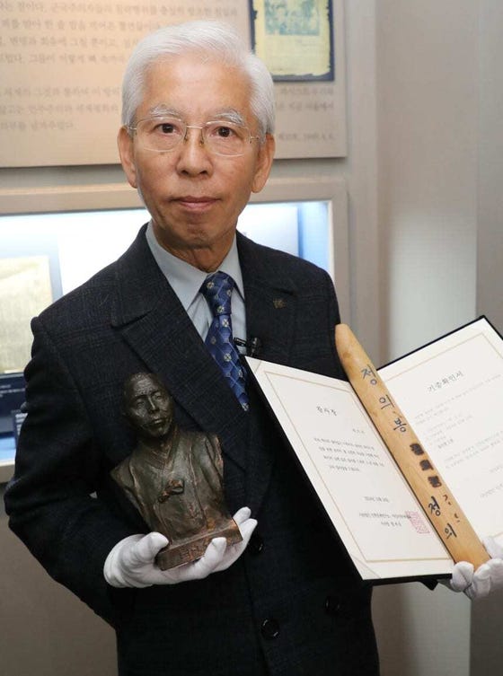 김구 암살범 처단 후 "당당하다"…'정의봉' 휘두른 박기서씨 별세 | 중앙일보