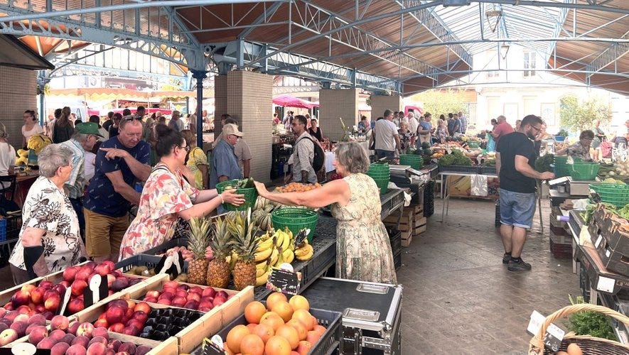 Valence-d'Agen. Les marchés animés du mardi sont incontournables -  ladepeche.fr