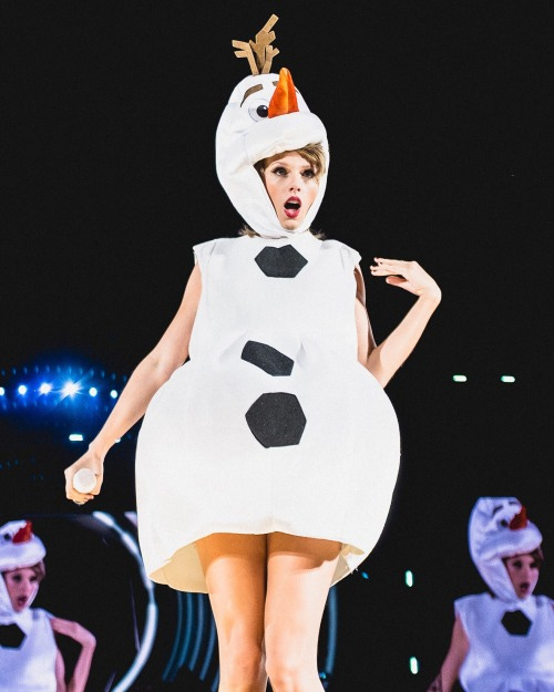 ADAM KISSICK - ☃ TAYLOR + OLAF ☃