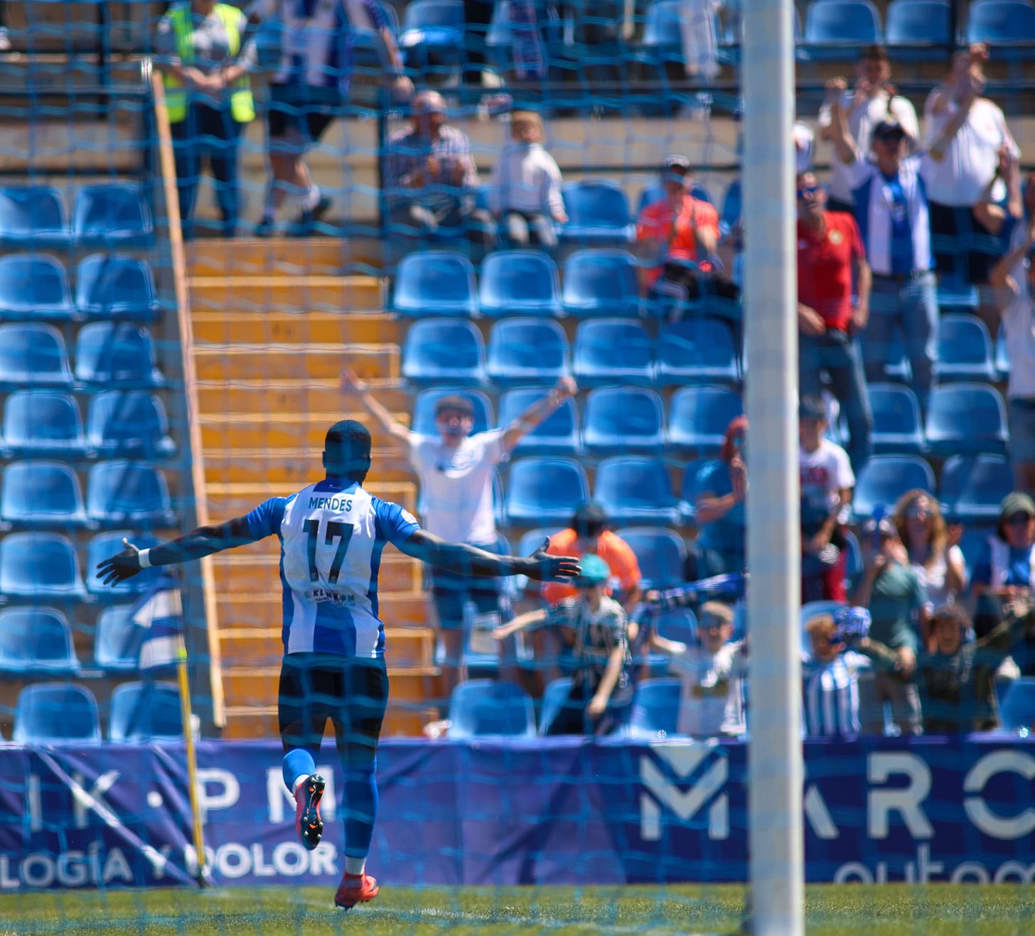 Marcos Mendes celebrando el gol Marcos Mendes celebrando el gol