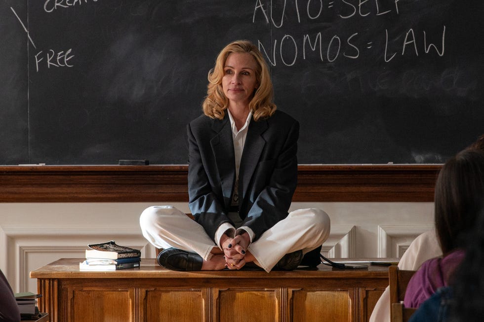 julia roberts stars as alma in after the hunt, from amazon mgm studios.photo credit: yannis drakoulidis© 2025 amazon content services llc. all rights reserved.