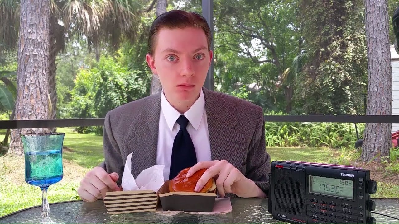 ReviewBrah tunes into green alien shortwave radio - YouTube