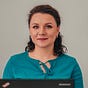 Emma Paraschiva's avatar