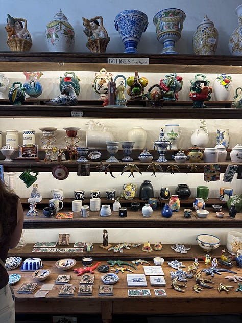 pottery stores in central Valencia