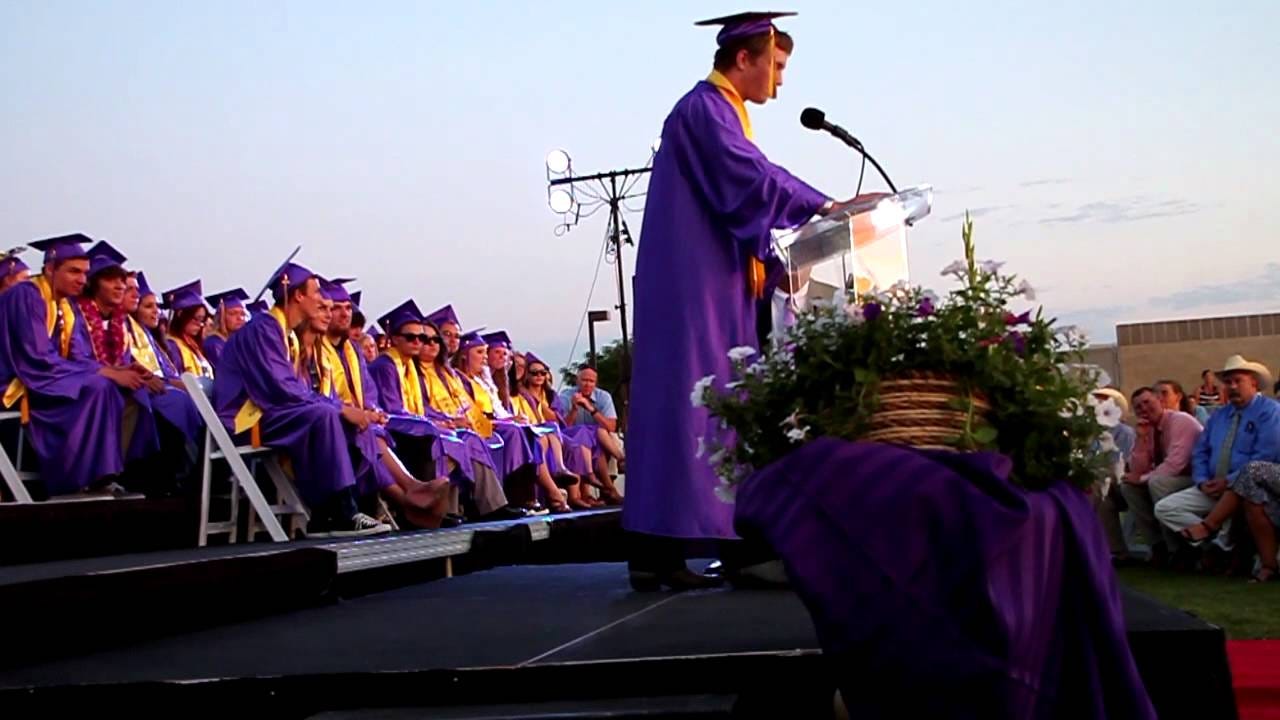 Best Valedictorian Speech Ever - YouTube Best Valedictorian Speech Ever - YouTube