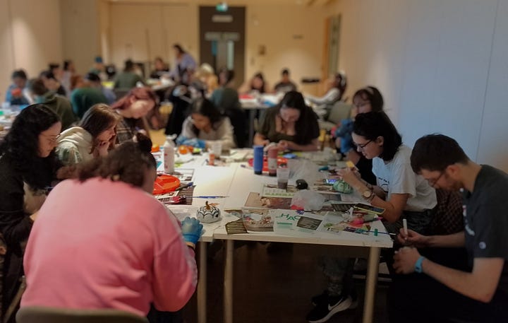 pumpkin decorating event