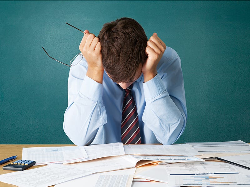 Financial stress is impacting work performance, survey finds | Advisor's  Edge