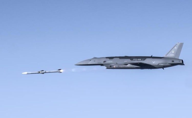 Jet and helicopter drones, pilot helmet touted as advances in use of 'loyal  wingman' in combat | Stars and Stripes
