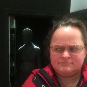 The Week in Meep: Finding the Missing Piece, Insurance Fraud, Museum Books and Art Selfies