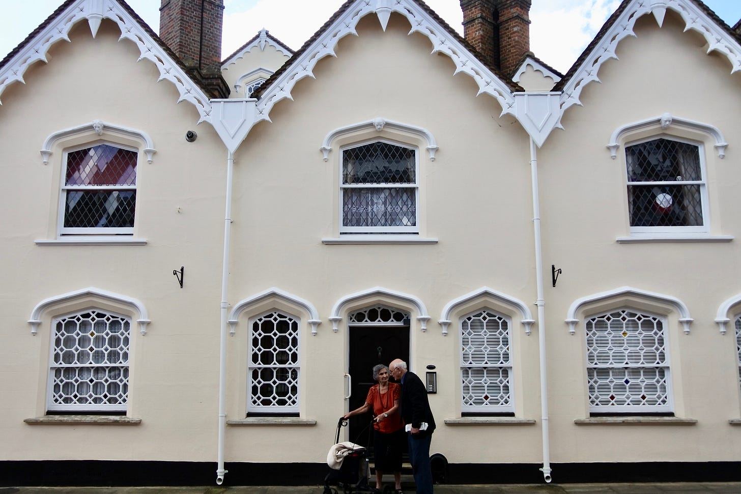 Front view of 1 & 2 The Chantry