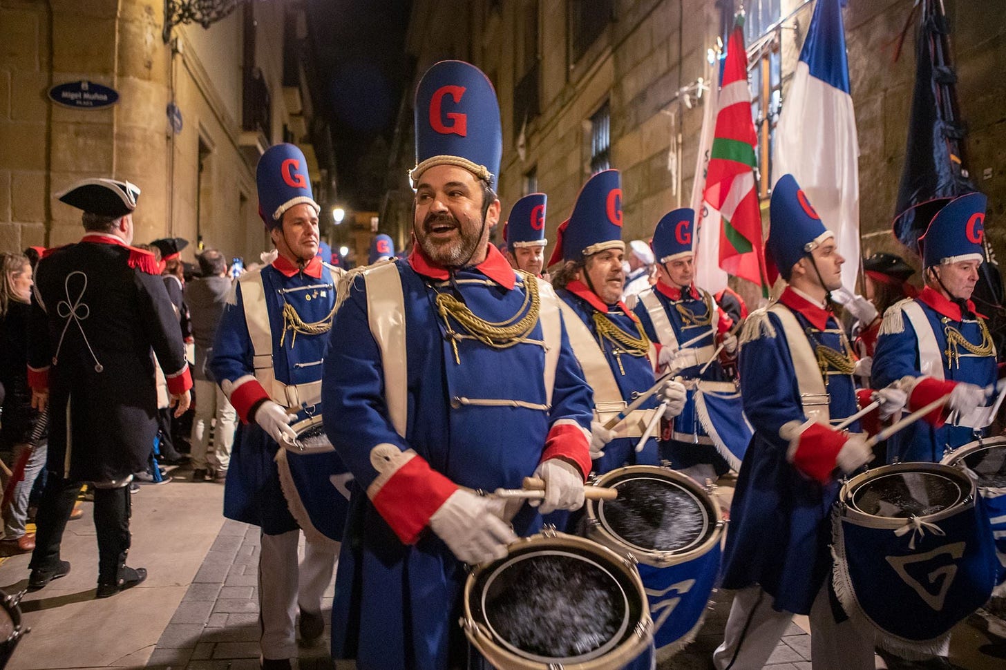 La Fiesta de la Tamborrada desde dentro (Donostia, Gipuzkoa) | Guía Repsol  | Guía Repsol