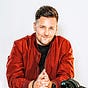 Andrew Lane's avatar