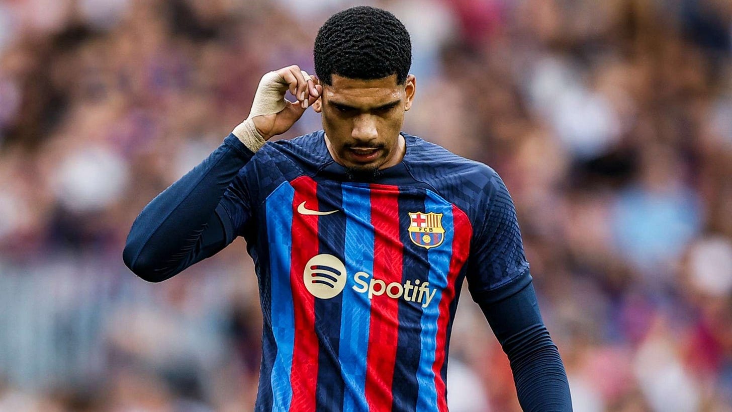 Por qué no juega Ronald Araujo el Clásico Real Madrid vs. Barcelona de La Liga 2022-2023 | Goal.com Espana Por qué no juega Ronald Araujo el Clásico Real Madrid vs. Barcelona de La Liga 2022-2023 | Goal.com Espana