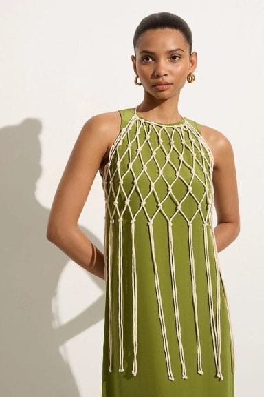 Tropic Like It's Hot - Pinterest 2024 Trend Predictions