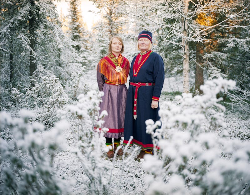 Sámi women in Sweden wear traditional fringed and appliquéd costumes specific to their region. © Erika Larsen Sámi women in Sweden wear traditional fringed and appliquéd costumes specific to their region. © Erika Larsen