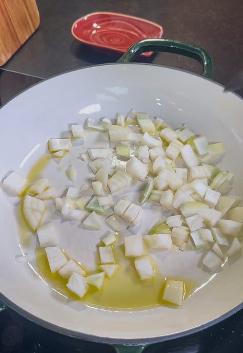 Gallery of images showing the different cooking stages of this recipe