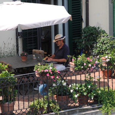 NOTES FROM THE ROOM OF WONDER