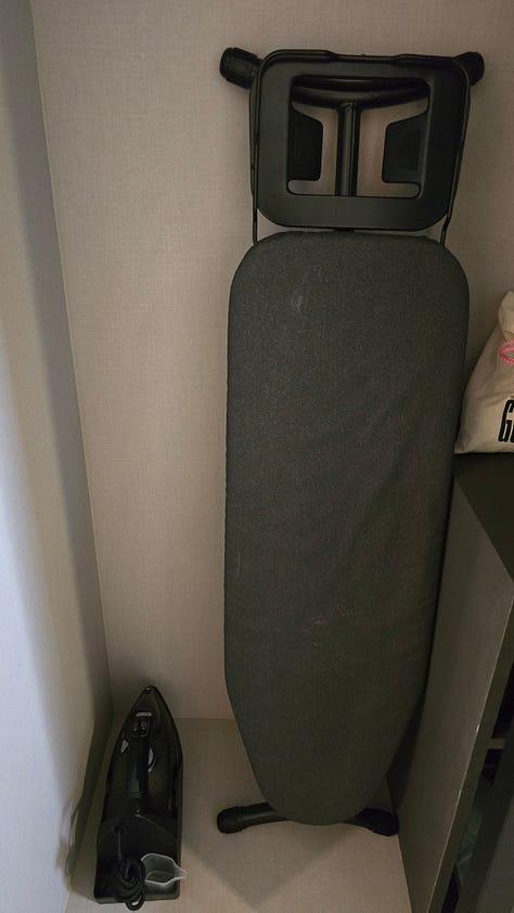 TRIBE Living Bangkok Sukhumvit 39 : In-room laundry