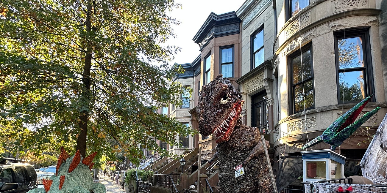 Top 7 Park Slope Halloween Decorations 2025 👻