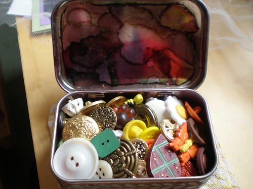 Button Tin - full Button Tin - full