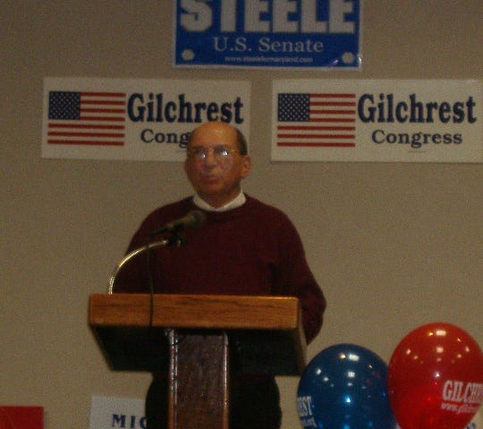 Congressman Gilchrest addressing the crowd. Congressman Gilchrest addressing the crowd.