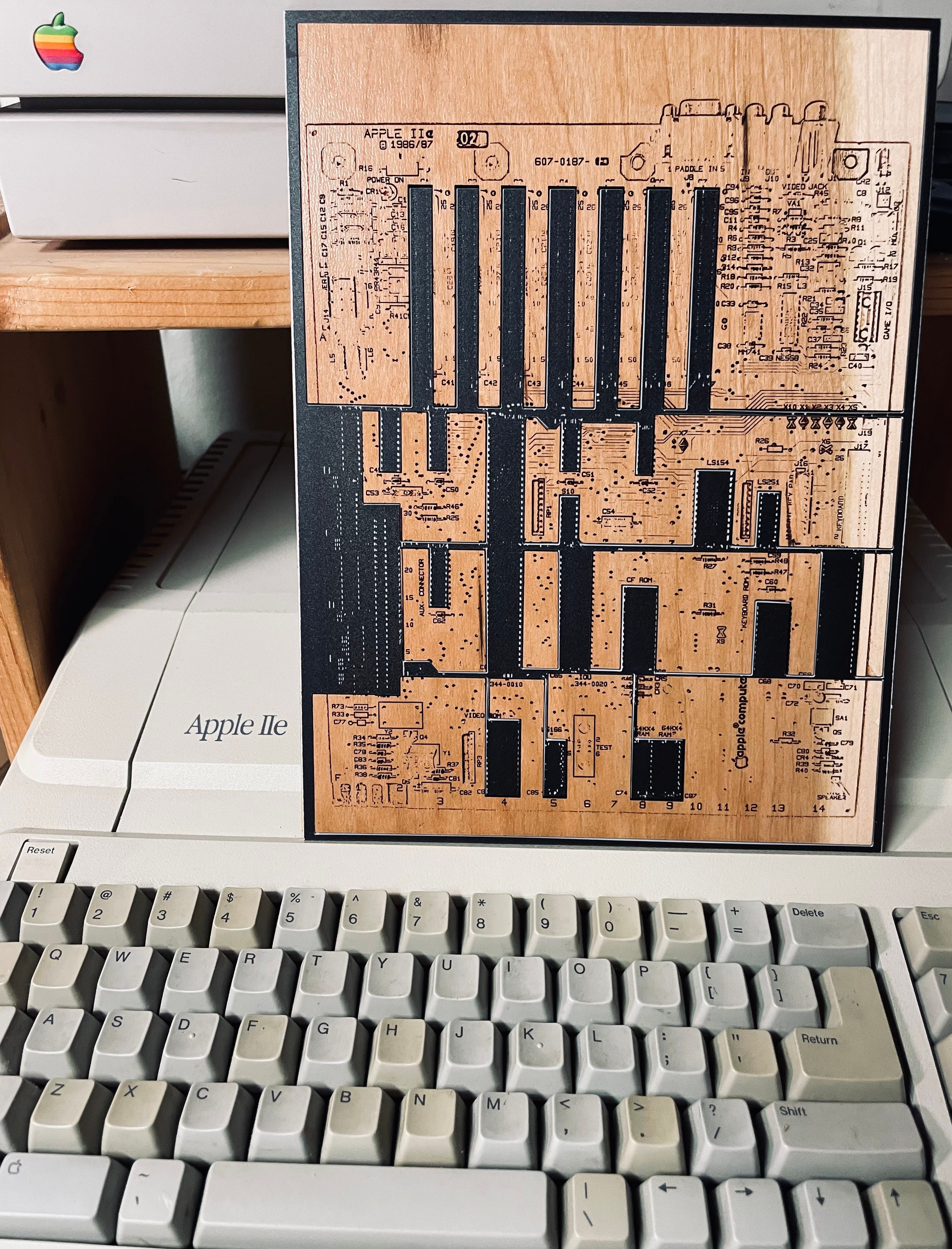 Apple IIe single-layer motherboard art - by Tom Wanat