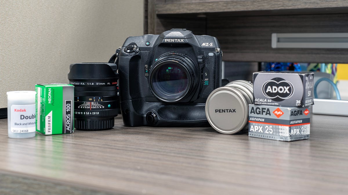 The Last Pro - Asahi Pentax MZ-S