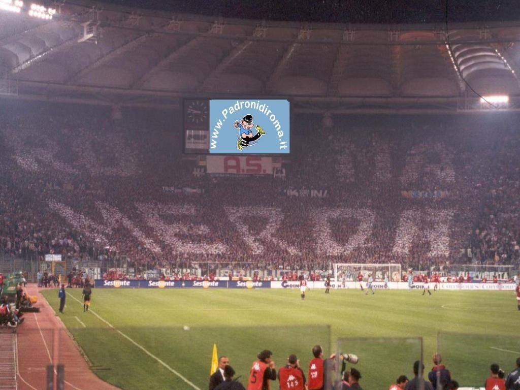 La sai l'ultima? Nel calcio che tutela i brand c'è merda e merda: quella  gettata sulla Juventus è indegna e costa 50.000 euro di multa, quella  buttata sugli altri club è invece, image size:1024x768